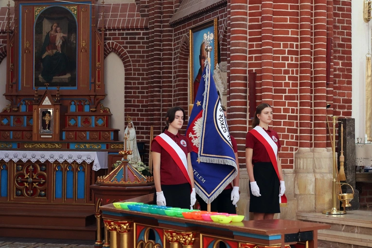 Rozpoczęcie roku w Zespole Szkół Salezjańskich we Wrocławiu