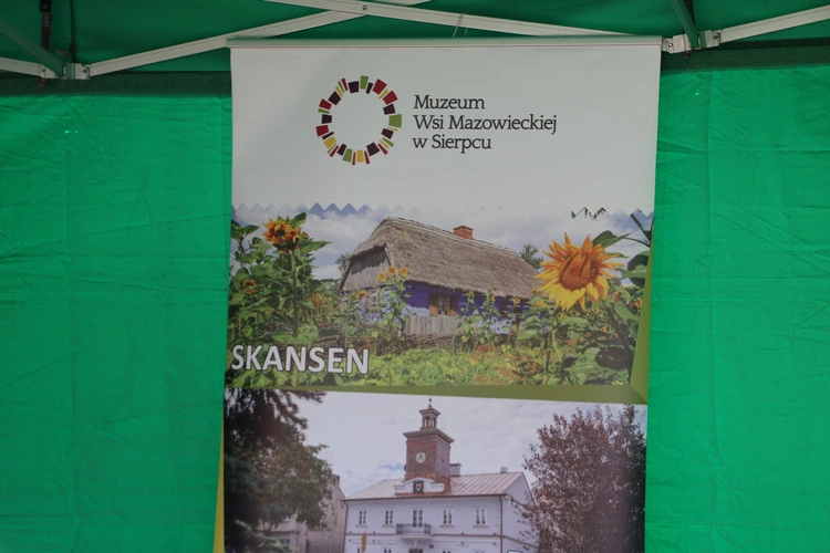 Płońsk. Wojewódzko-diecezjalne święto plonów  cz.I