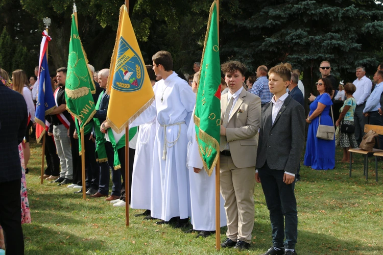 Płońsk. Wojewódzko-diecezjalne święto plonów  cz.I