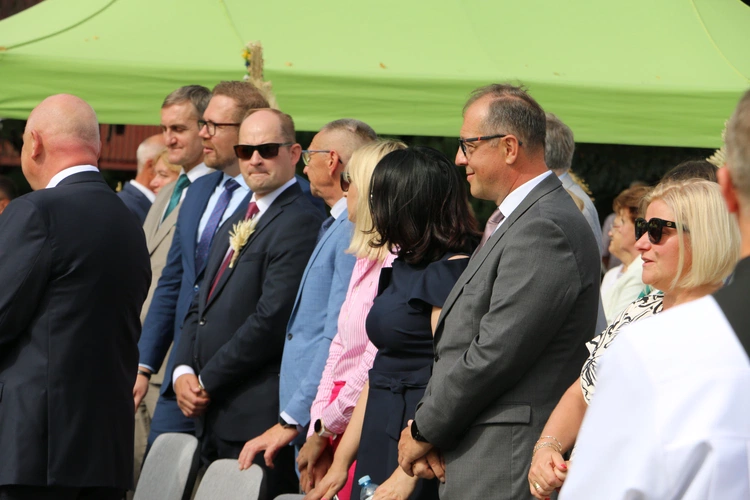 Płońsk. Wojewódzko-diecezjalne święto plonów  cz.I
