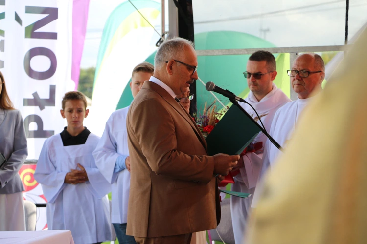 Płońsk. Wojewódzko-diecezjalne święto plonów cz. II