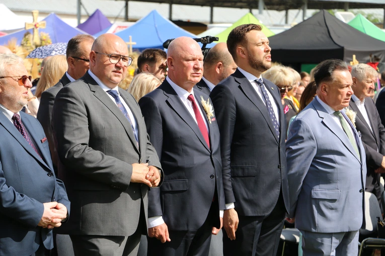 Płońsk. Wojewódzko-diecezjalne święto plonów cz. II