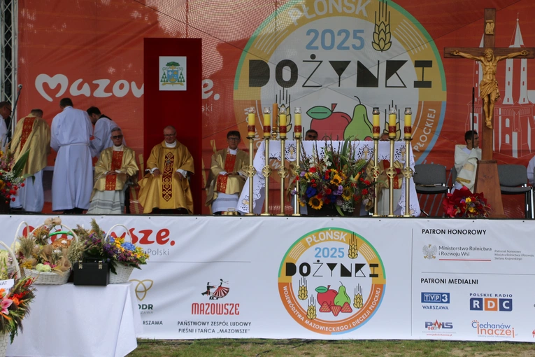 Płońsk. Wojewódzko-diecezjalne święto plonów cz. II