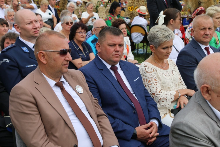 Płońsk. Wojewódzko-diecezjalne święto plonów cz. II