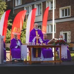 Msza św. przy pomiku Obrońców Poczty Polskiej 2025