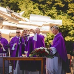 Msza św. przy pomiku Obrońców Poczty Polskiej 2025