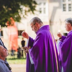 Msza św. przy pomiku Obrońców Poczty Polskiej 2025
