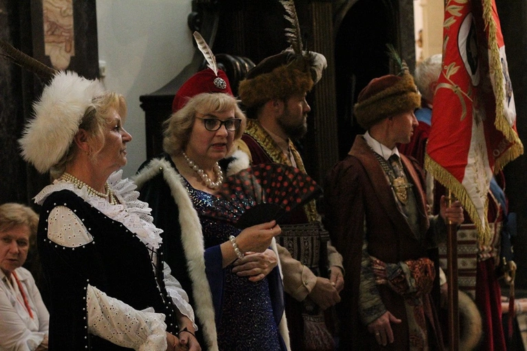 Msza św. żałobna w intencji bp. Jana Szkodonia