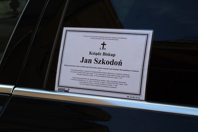 Msza św. żałobna w intencji bp. Jana Szkodonia