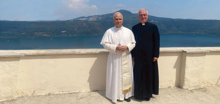 Proboszcz z Castel Gandolfo: Leon XIV patrzy w sposób, który wręcz ogrzewa serce
