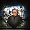 Witraż przedstawiający śp. o. Piotra  Żoka CMF. 