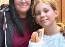 Pani Natalia  od kilku lat wysyła Wiktorię na te kolonie.  – Uwielbiam  te wyjazdy – mówi córka.