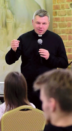 – Trzeba nieustannie przypominać, że rodzina jest ogromną wartością – uważa ks. Wojsław Czupryński.