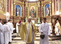 Poświęcenie kościoła podczas uroczystości odpustowych 31 sierpnia.