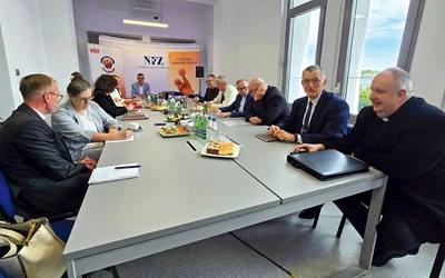 Posiedzenie kapituły odbyło się w siedzibie lubuskiego NFZ.