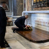 O godz. 11 prezydent Nawrocki zostanie przyjęty przez Papieża