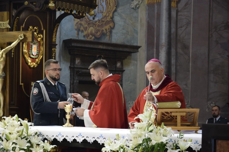 Radość i służba celników