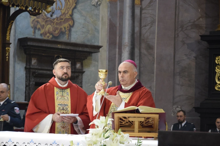 Radość i służba celników