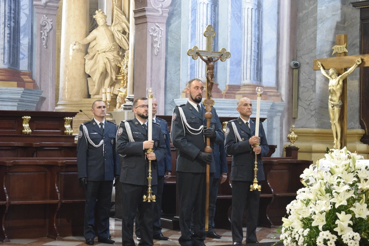 Radość i służba celników
