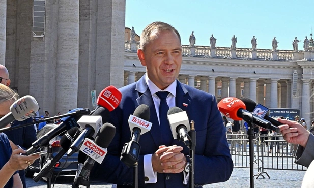Karol Nawrocki: Papież z Chicago zna Polaków i rozumie Polskę