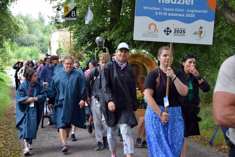 Piesza Pielgrzymka Wrocławska 2025 - przeżyjmy to jeszcze raz!