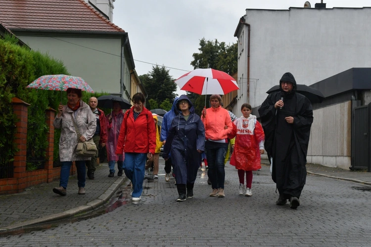 Z Bytomia Odrzańskiego na Górę Świętej Anny
