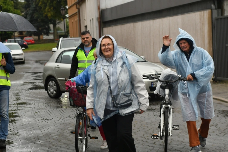 Z Bytomia Odrzańskiego na Górę Świętej Anny