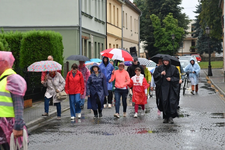 Z Bytomia Odrzańskiego na Górę Świętej Anny
