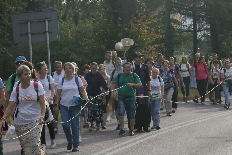 Pielgrzymi w drodze