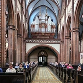 Bp Iwanecki: Dla niejednego ucznia jesteśmy osobami pierwszego kontaktu z Kościołem