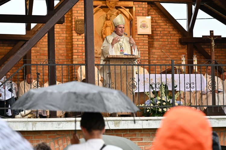 Wielki odpust w Swarzewie - sobotnie uroczystości