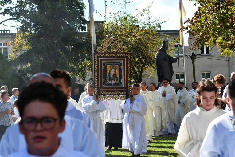 Oazowicze z całej diecezji spotkali się u Matki Bożej Cierpliwie Słuchającej w Rokitnie