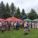 Jadowniki. Pooazowy dzień wspólnoty