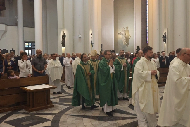 Ruch Światło-Życie w katowickiej archikatedrze