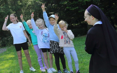 Spotkania formacyjne dla dziewcząt