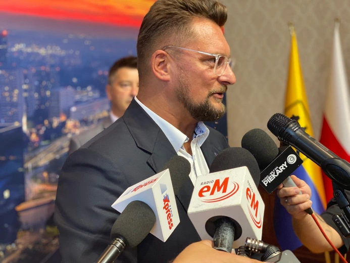 Katowice. Na terenie byłej kopalni "Boże Dary" powstanie nowy basen