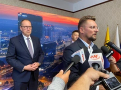 Katowice. Na terenie byłej kopalni "Boże Dary" powstanie nowy basen