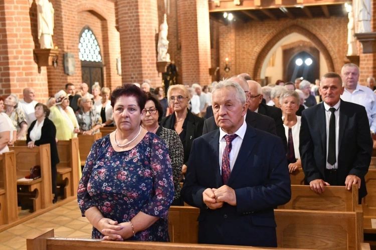 Konsekracja ołtarza w katedrze