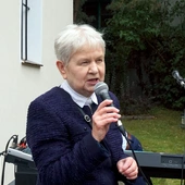 Opiekunka sanktuarium ze względu na swoją posługę nazywana jest siostrą Alicją. 