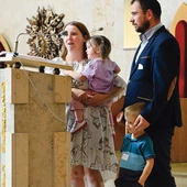 Marzena i Michał razem z dziećmi uczestniczyli w Oazie Ewangelizacji w Biskupowie.