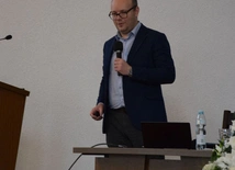 Sztuczna inteligencja - możliwości i wyzwania