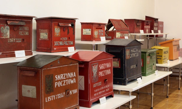 Spotkania z filatelistyką: Skrzynka pocztowa