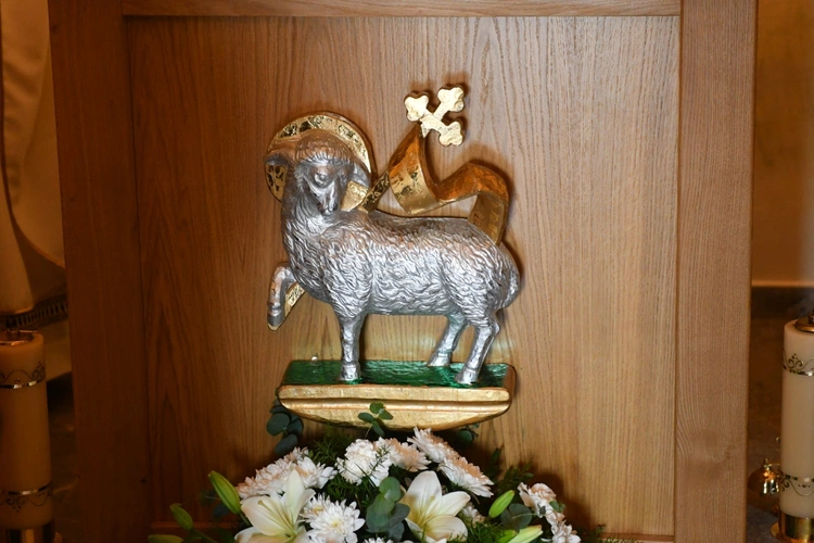 Biskup poświęcił kapilicę w Ciepielowie k. Nowej Soli