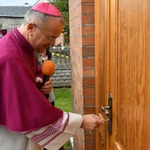 Biskup poświęcił kapilicę w Ciepielowie k. Nowej Soli