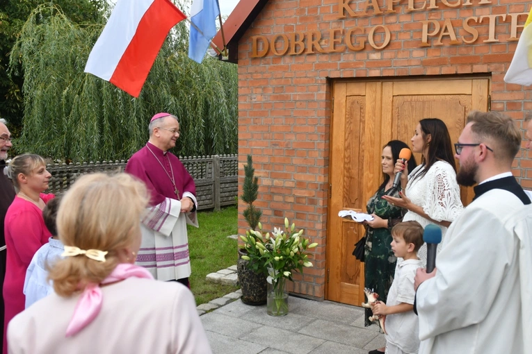 Biskup poświęcił kapilicę w Ciepielowie k. Nowej Soli