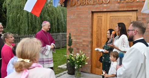 Biskup poświęcił kapilicę w Ciepielowie k. Nowej Soli