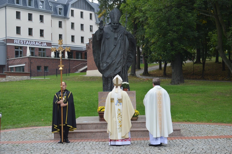 Odpust w Piekarach Śląskich - poświęcenie kaplic
