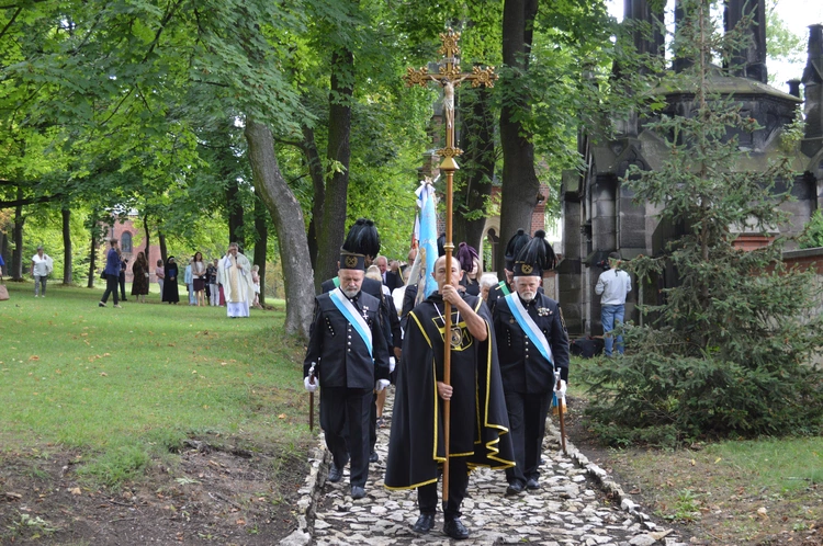 Odpust w Piekarach Śląskich - poświęcenie kaplic