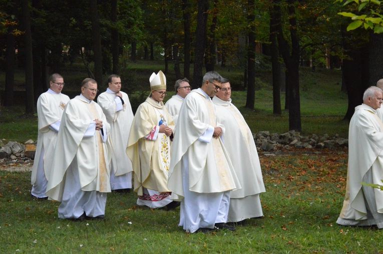Odpust w Piekarach Śląskich - poświęcenie kaplic