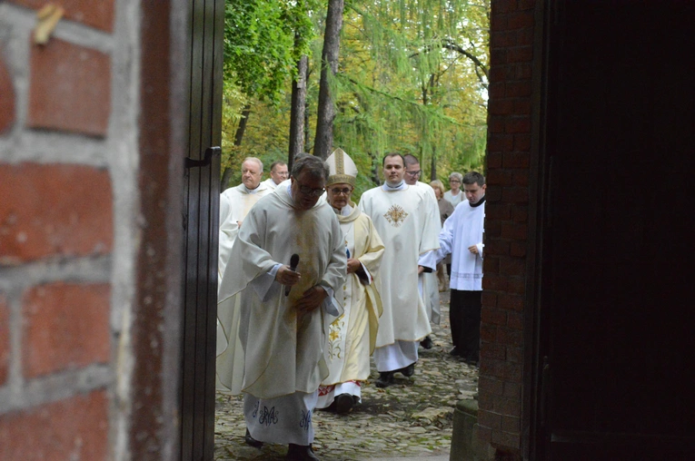 Odpust w Piekarach Śląskich - poświęcenie kaplic
